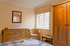 Standard Apartment, 1 Bedroom | 1 bedroom, individually decorated, individually furnished, soundproofing