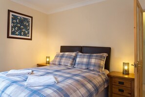 Standard Apartment, 1 Bedroom | 1 bedroom, individually decorated, individually furnished, soundproofing - Poplar House Serviced Apartments (York)