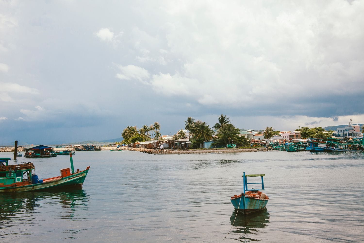 on the beach, sun-loungers, beach umbrellas, beach bar