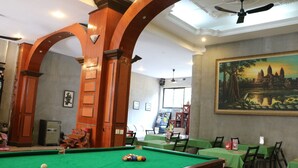 Dining - Hometown Hotel (Phnom Penh)