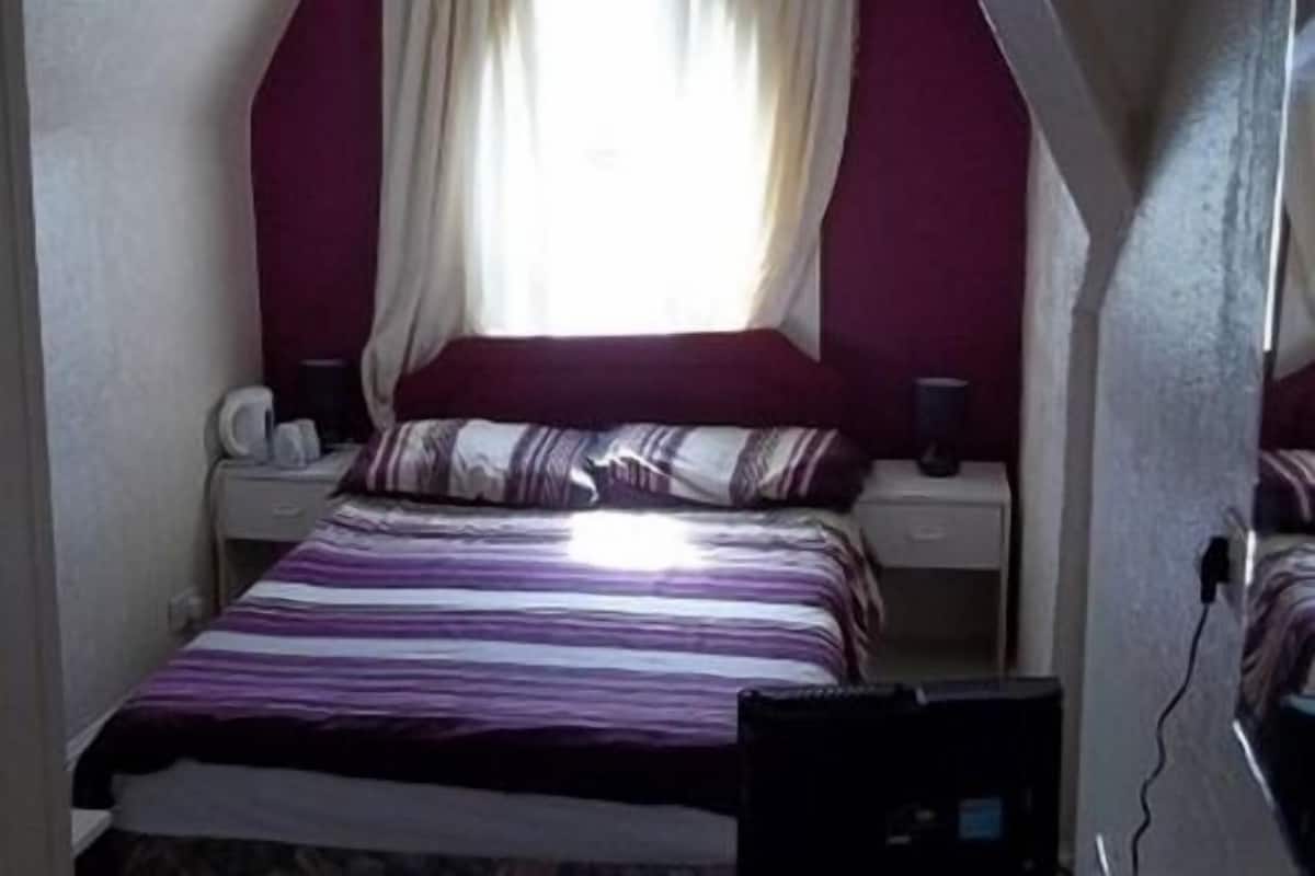 Quarto casal, suíte | Wi-Fi de cortesia
