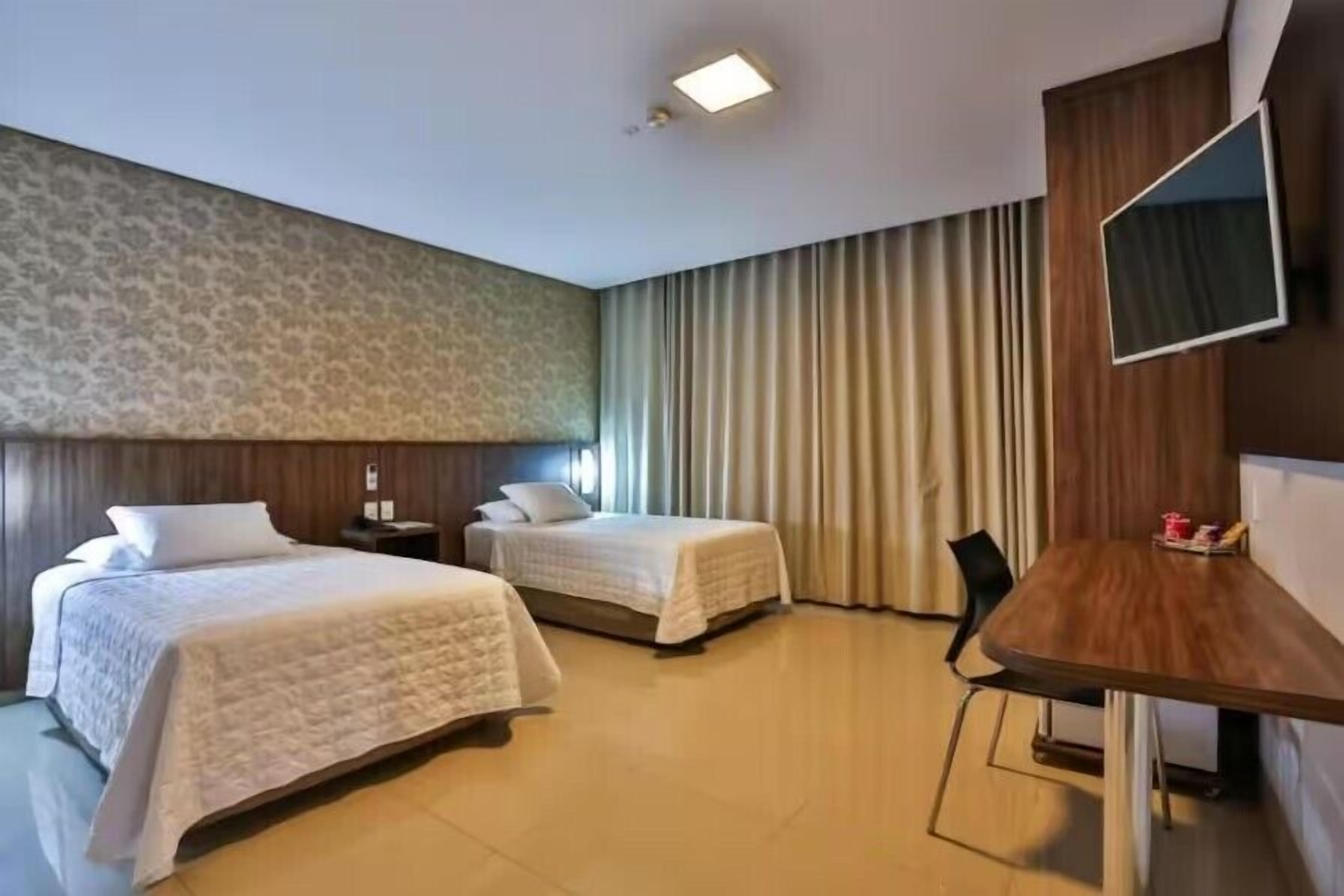 deluxe room | 1 bedroom, minibar, soundproofing, free wifi