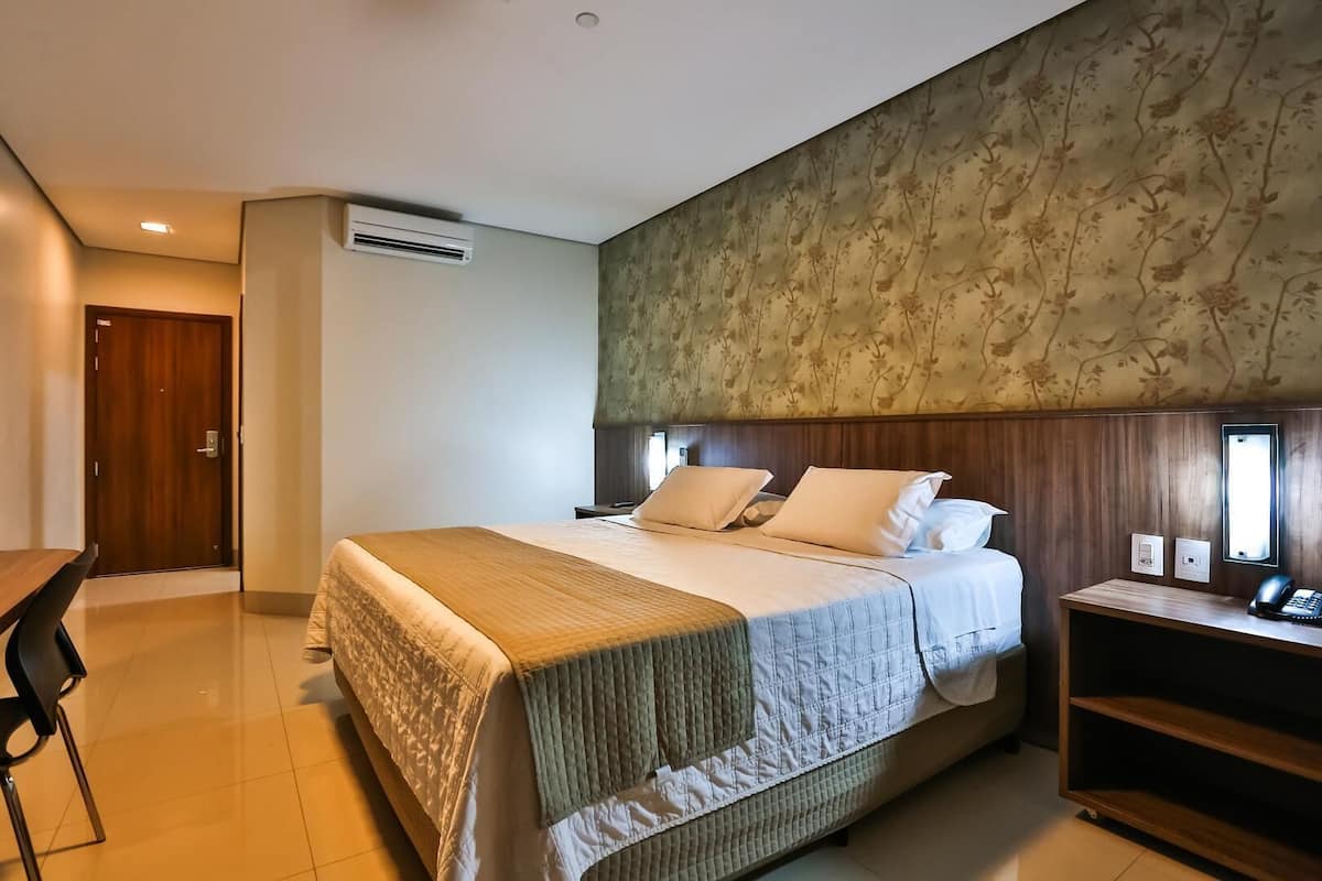 1 habitación, minibar, insonorización y wifi gratis