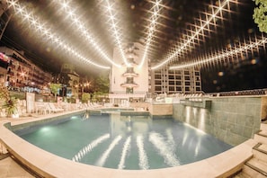 6 indoor pools, 3 outdoor pools - Hotel Vila Germanica (Piratuba)