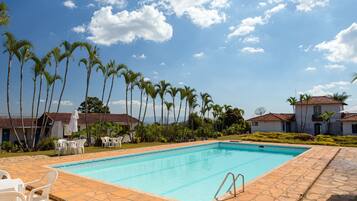 ์ผ์ธ ์์์ฅ, ์ผ๊ด์ ์์