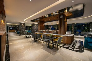 Daily buffet breakfast for a fee - Ping Hanoi Hotel (Hanoi)