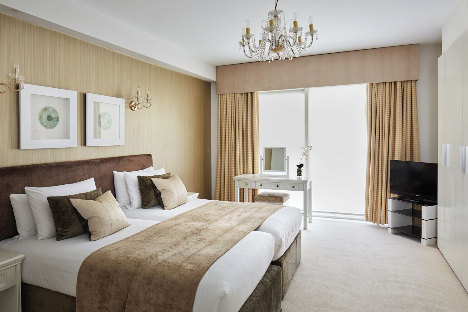 In-room safe, desk, iron/ironing board, free cots/infant beds