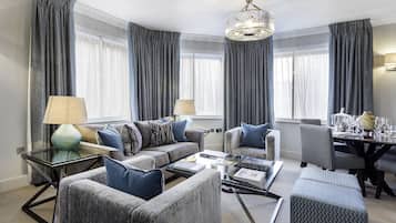 Apartment, 2 Bedrooms | Living area | Flat-screen TV