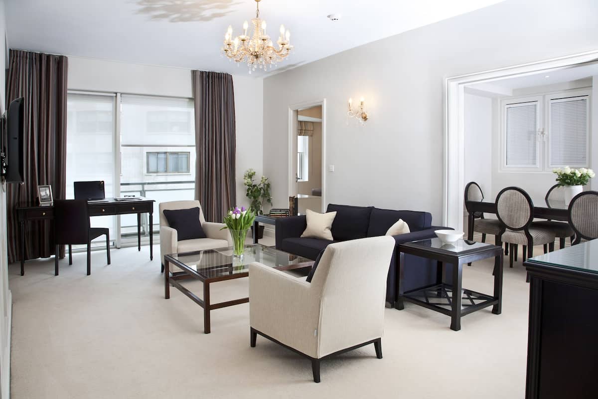 Apartment, 2 Schlafzimmer, Gartenblick | Wohnbereich