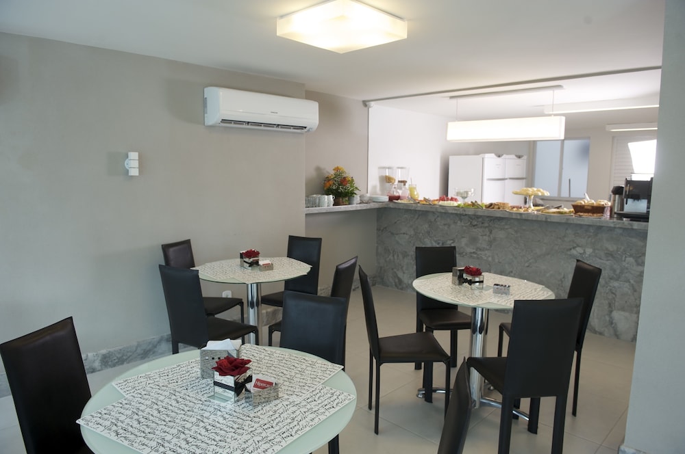 Absolutte Hotel by null