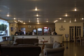 Reception - Tower Franca Hotel (Franca)