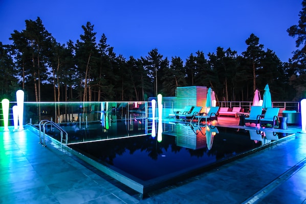 3 outdoor pools, cabanas (surcharge), pool umbrellas