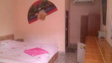 Double Room Ground Floor | Roupas de cama premium, frigobar, cofres nos quartos, berços (sobretaxa)