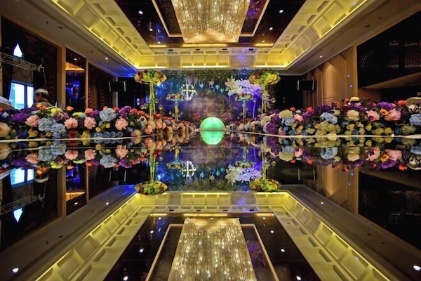 Indoor wedding