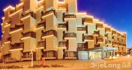 Minglan Holiday Hotel