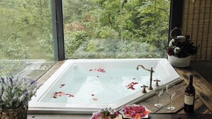 Room - Yangshuo Ikkyo Resort (Guilin)