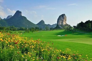 Golf - Guilin Landscape Golf Resort (Guilin)