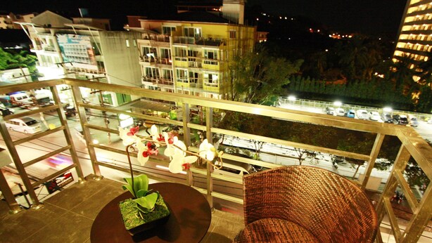 Balcony - The Great Patong Residence (Patong)