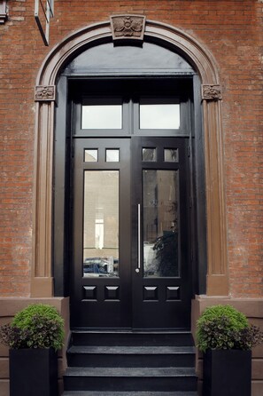 EntrĂ©e de lâhĂ©bergement