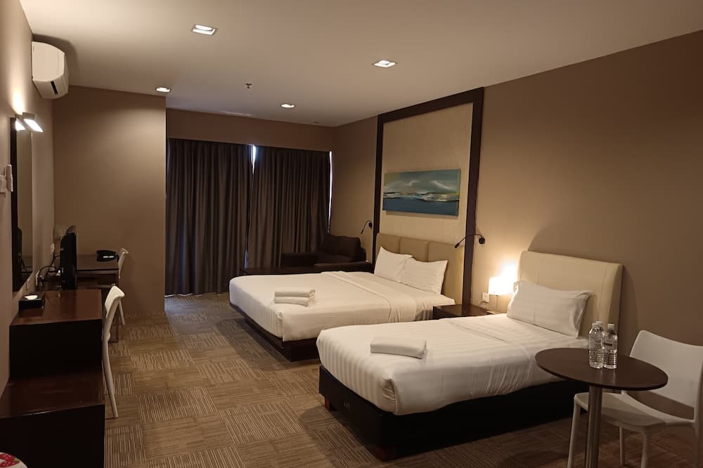 Hotel Primera Suite