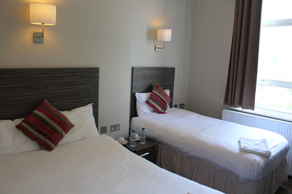In-room safe, desk, soundproofing, iron/ironing board (on request)