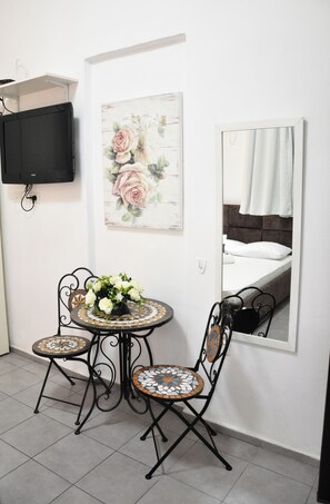 In-room dining