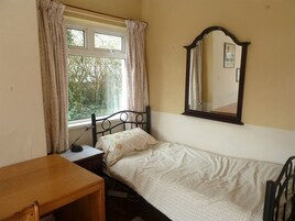 Suite, Shared Bathroom (Sleeps up to 4)