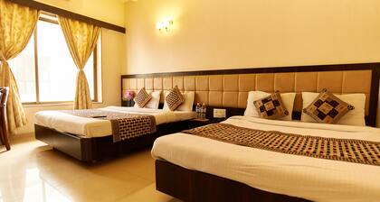 Hotel Ganpati Palace