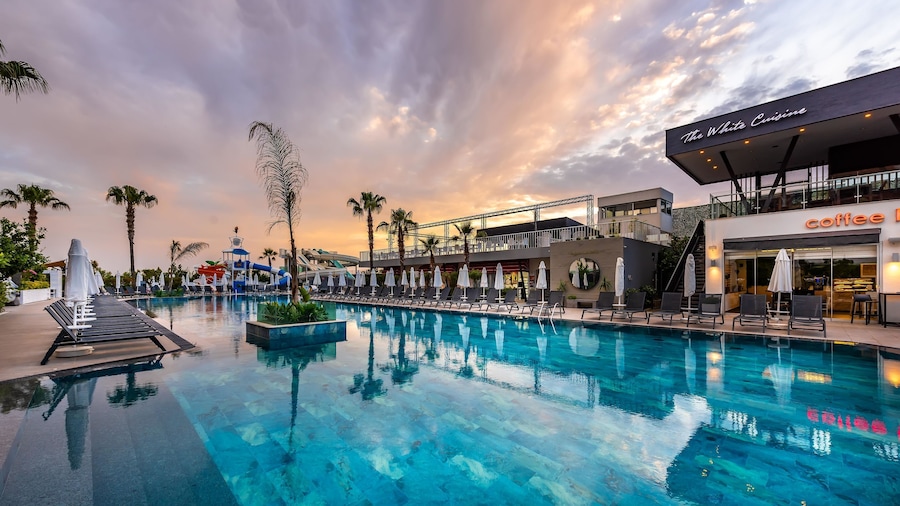 White City Resort Hotel