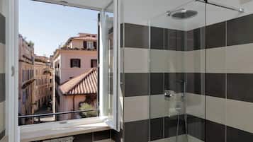 Douche de la salle de bain