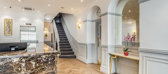 The Princes Square Hotel