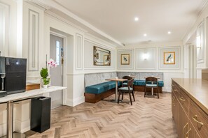 Déjeuner anglais (21 GBP par personne)