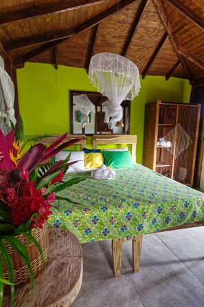 Nature Bungalow Room with fan | 1 bedroom, in-room safe, travel crib, bed sheets - Hibiscus Valley Inn (Marigot)