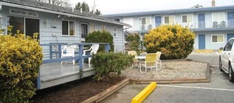 Beach Grove Motel