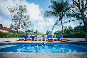 Outdoor pool - Hotel Villabosque Eco Boutique (Quepos)