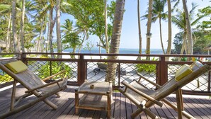 Phòng Suite, 1 giường cỡ king, cạnh bãi biển | Hiên