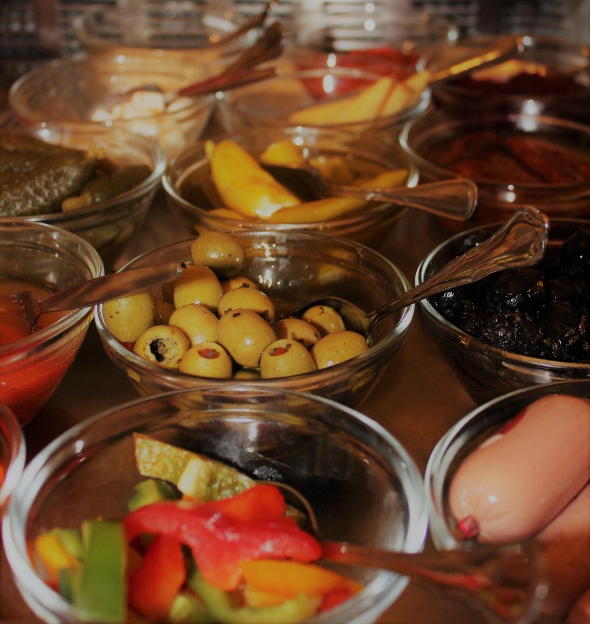 lunch, dinner served; italian cuisine, al fresco dining