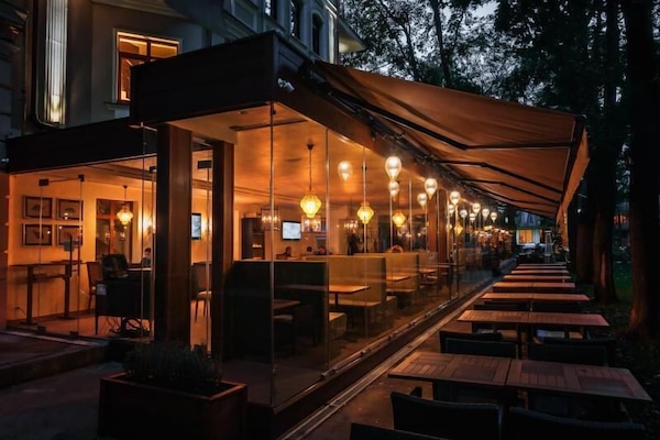 Bar (en la propiedad)