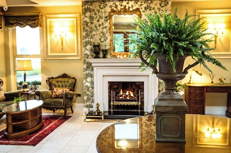Reception. Fernhill House Hotel & Gardens