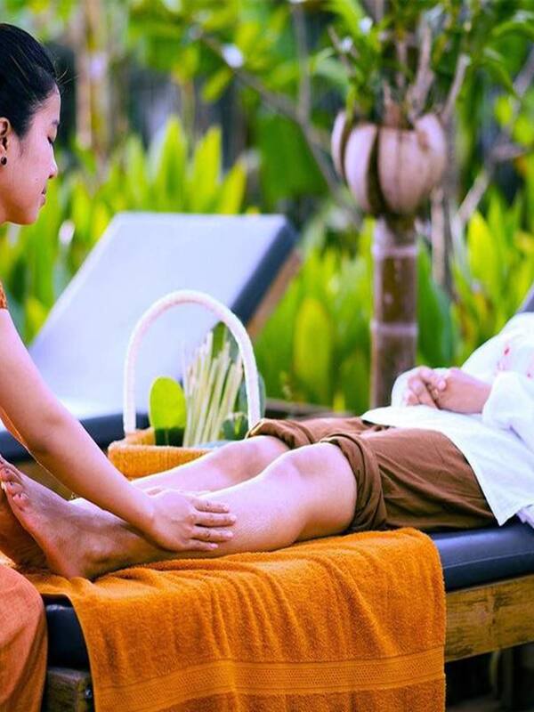 Aromatherapy, deep-tissue massages, Swedish massages, Thai massages