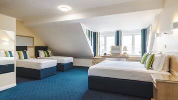 Family Room | Free WiFi, bed sheets