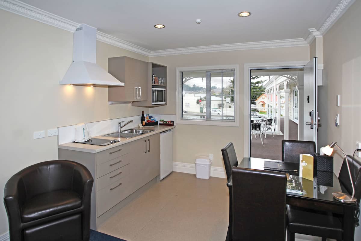 apartment, 1 bedroom | living area | lcd tv, dvd player, ipod dock
