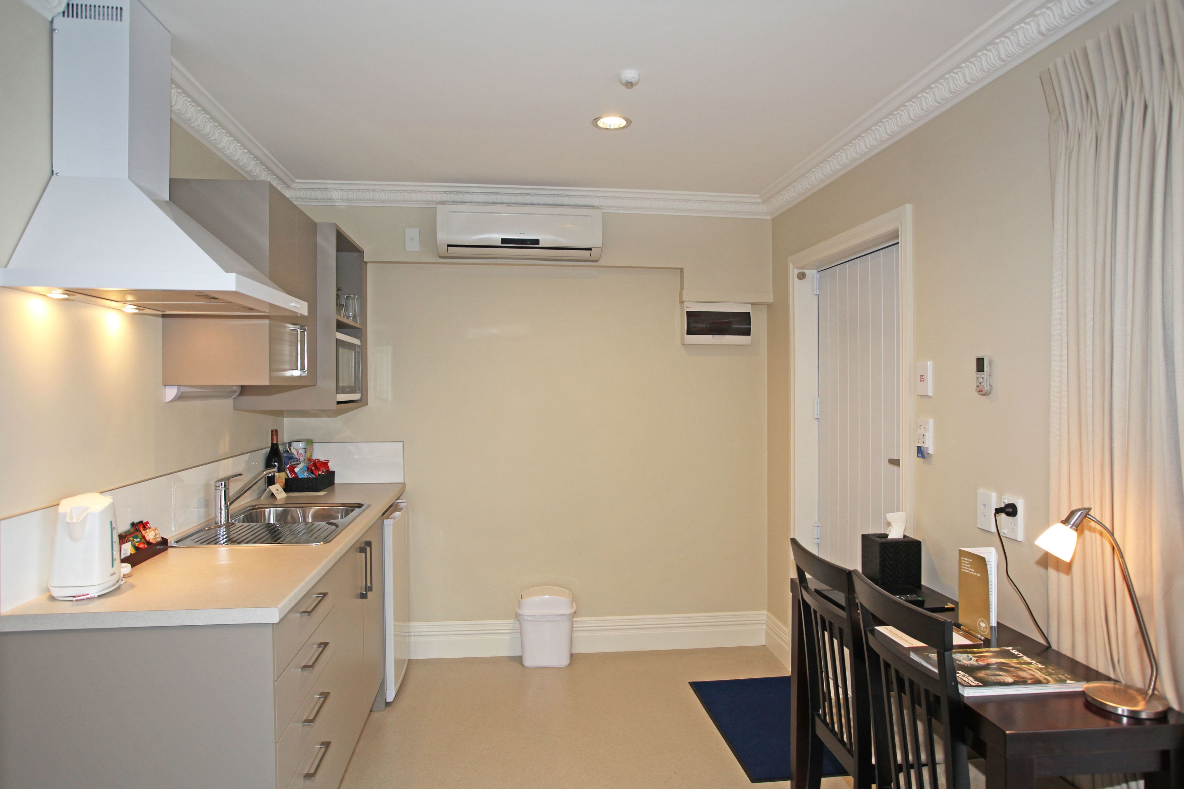 studio apartment | private kitchen | fridge, coffee/tea maker, electric kettle