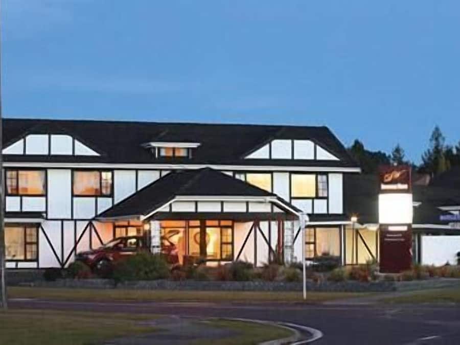 Front of property – evening/night