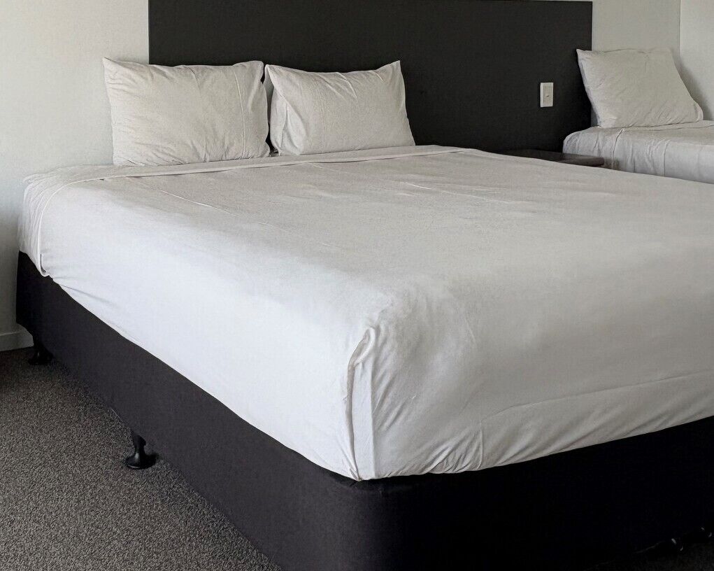 Standard Room | Free WiFi, bed sheets