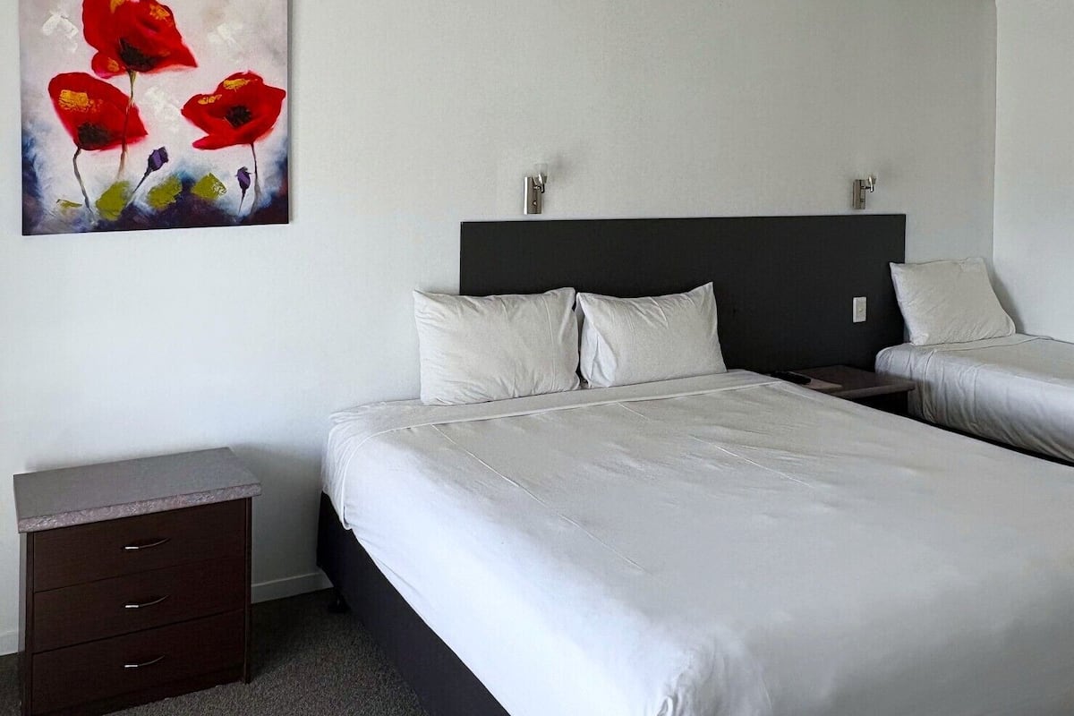 Standardzimmer | Kostenloses WLAN, Bettwäsche