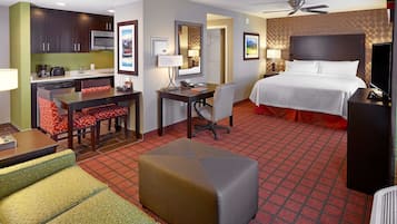 Premium bedding, in-room safe, laptop workspace, blackout curtains