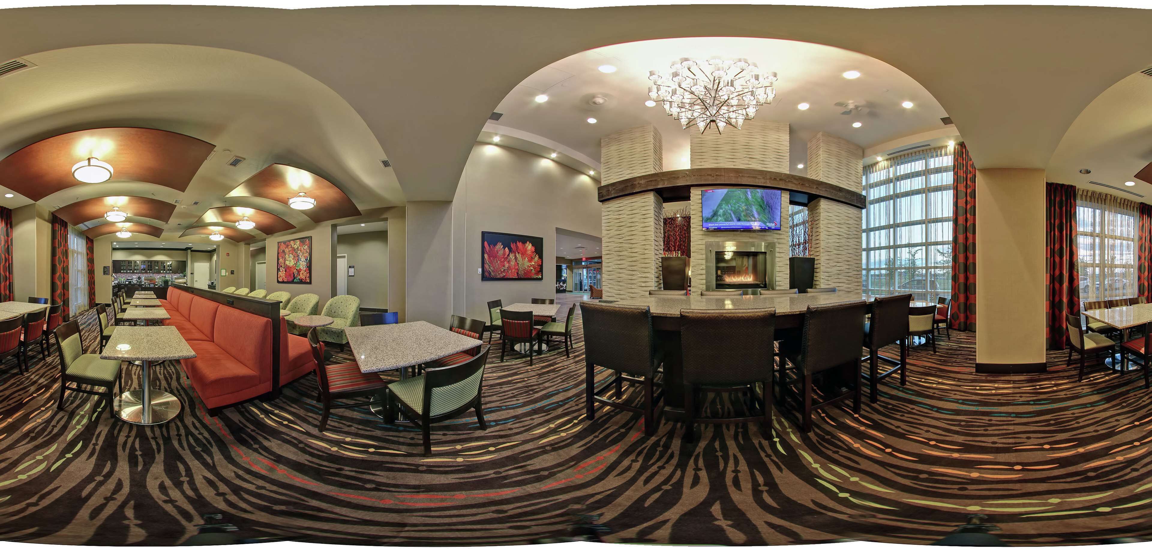 Foto - Homewood Suites Calgary Airport
