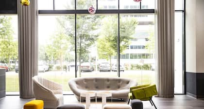 Holiday Inn Amsterdam - Arena Towers by IHG