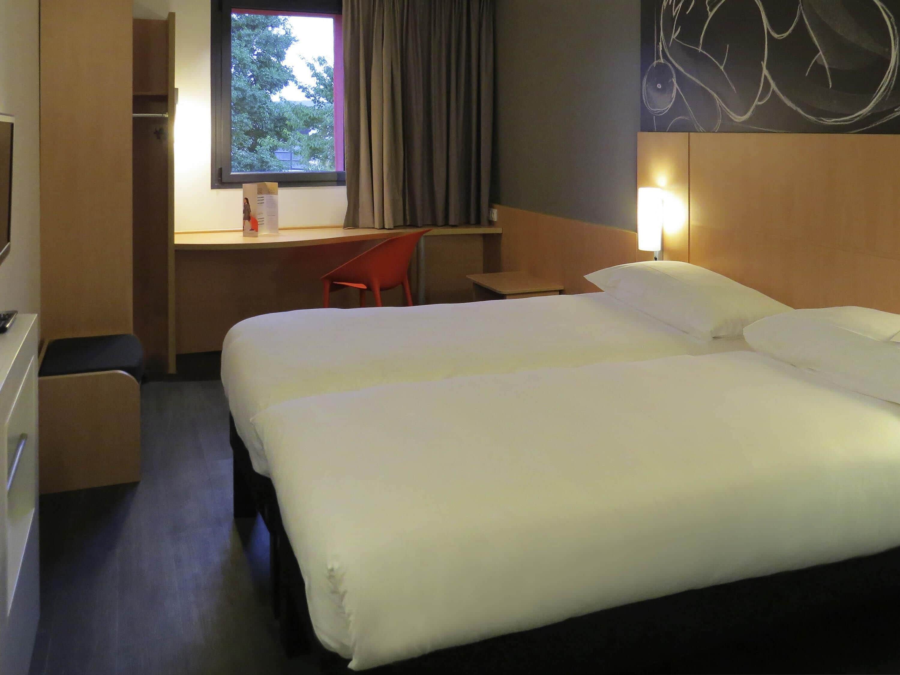 Standard Room, 2 Single Beds